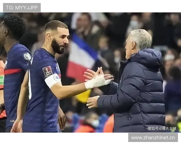 本泽马从辅助者到终结者的进攻角色演变解析